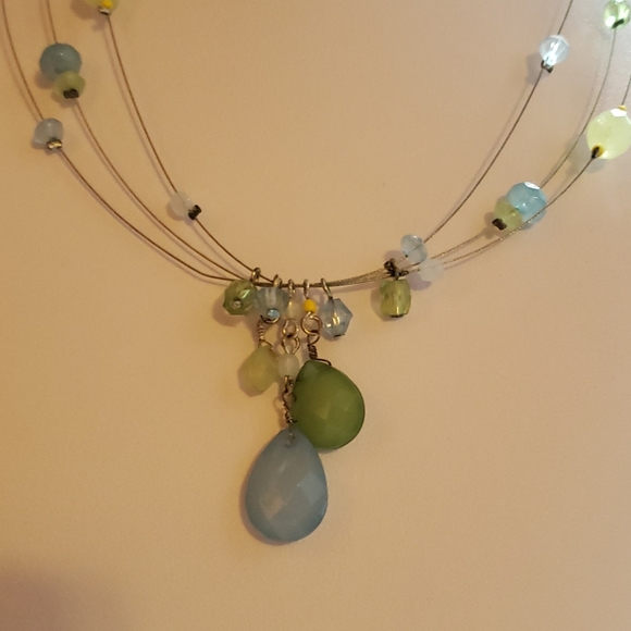 Lia Sophia necklace - Picture 2 of 2